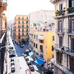 Apartamento Historic Center - 3 Bedroom By The Duomo Titta & Lello *