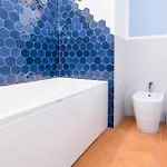 Historic Center - 3 Bedroom By The Duomo Titta & Lello