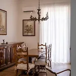 Historic Center - 3 Bedroom By The Duomo Titta & Lello Apartamento Nápoles