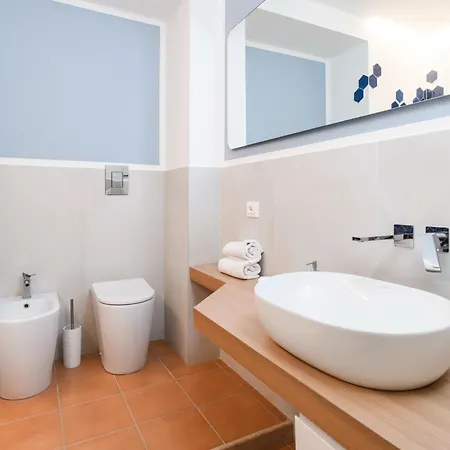 Historic Center - 3 Bedroom By The Duomo Titta & Lello Apartamento Nápoles